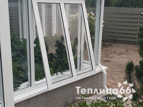 Теплица Salisbury (Солсбери) с тамбуром под стекло (14 м²)