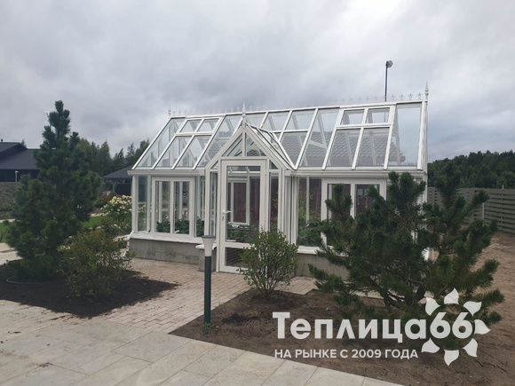 Теплица Salisbury (Солсбери) с тамбуром под стекло (14 м²)