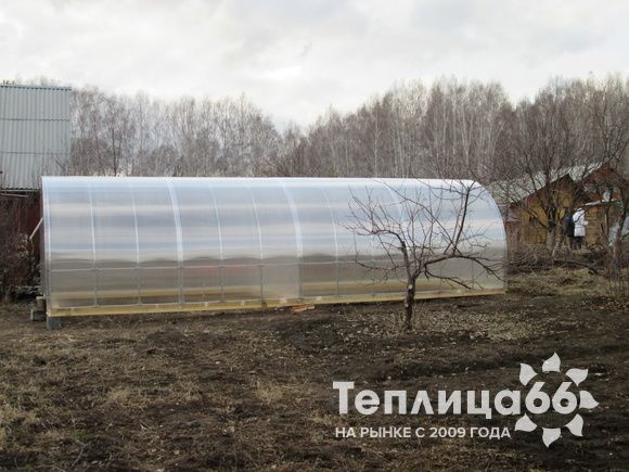 Теплица Рада Макси из поликарбоната, ширина 3 м