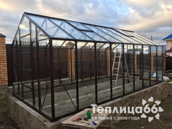 Теплица botanik standard под стекло, ширина 2,8 м
