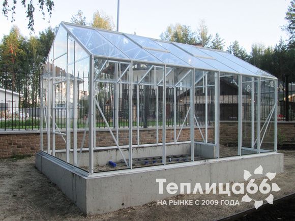Теплица botanik standard под стекло, ширина 2,8 м