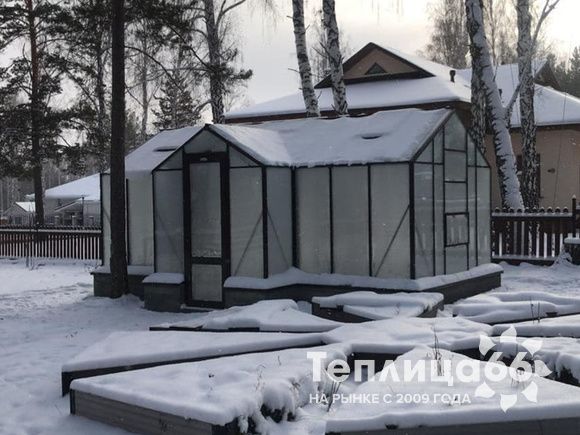 Теплица botanik T с мини-тамбуром под стекло (14 м²)