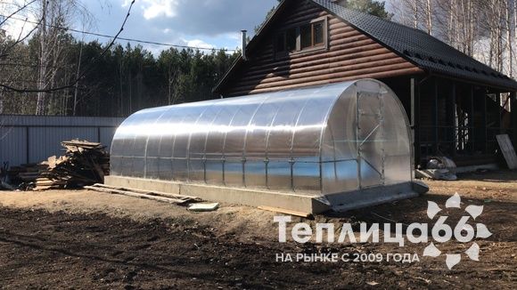 Теплица Рада 3М из поликарбоната, ширина 3 м