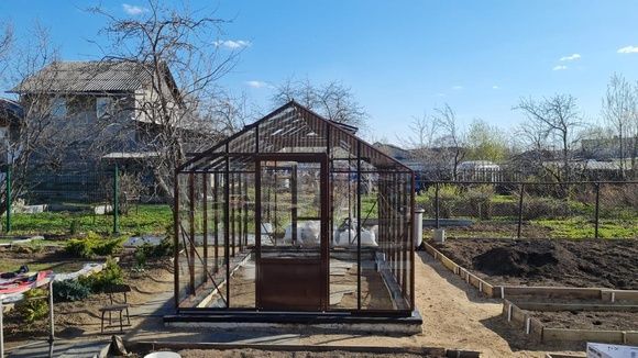 Теплица botanik standard под стекло, ширина 2,8 м