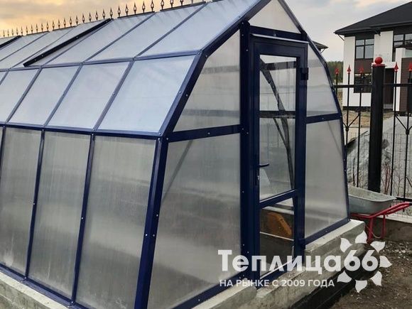Теплица Рада Байкал из поликарбоната, ширина 3 метра