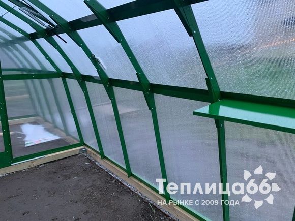 Теплица Рада Байкал из поликарбоната, ширина 3 метра