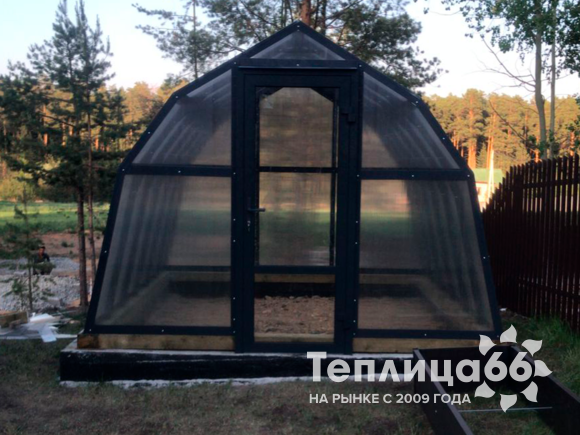 Теплица Рада Байкал из поликарбоната, ширина 3 метра